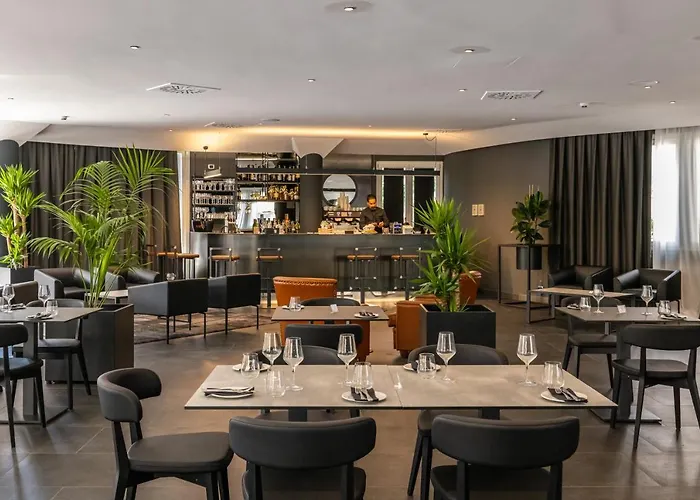 Da Vinci Hotel 4*