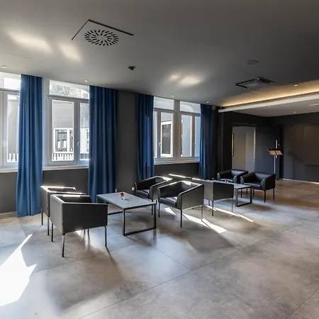 ダ ヴィンチ 4* ミラノ